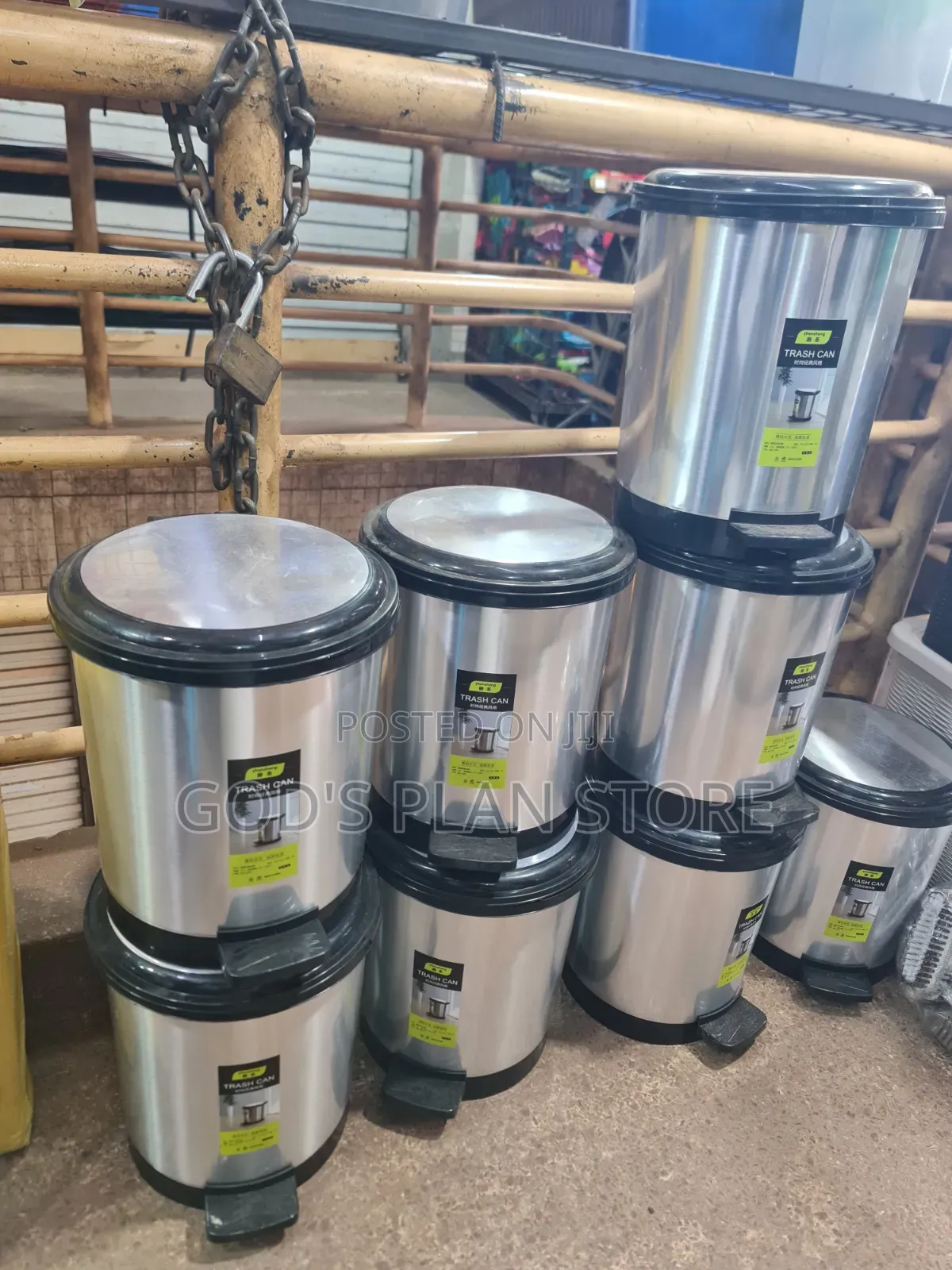 Stainless Coat Indoor Plastic Dust Bins Plastic Dust Bins 10litres