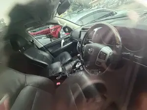 Toyota Land Cruiser 2013 Black