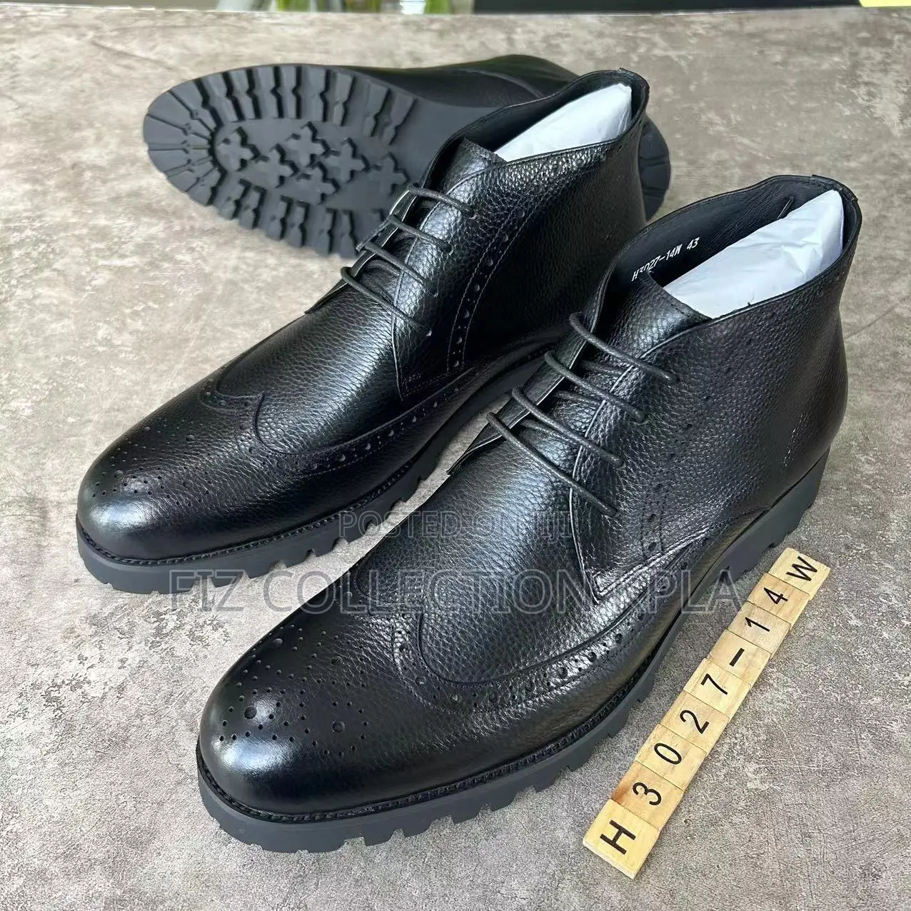 Noir Oxford