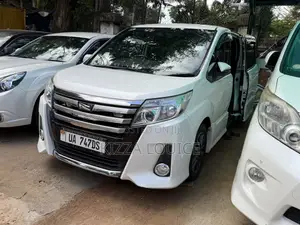 Toyota Noah 2016 Black