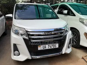 Toyota Noah 2016 Black