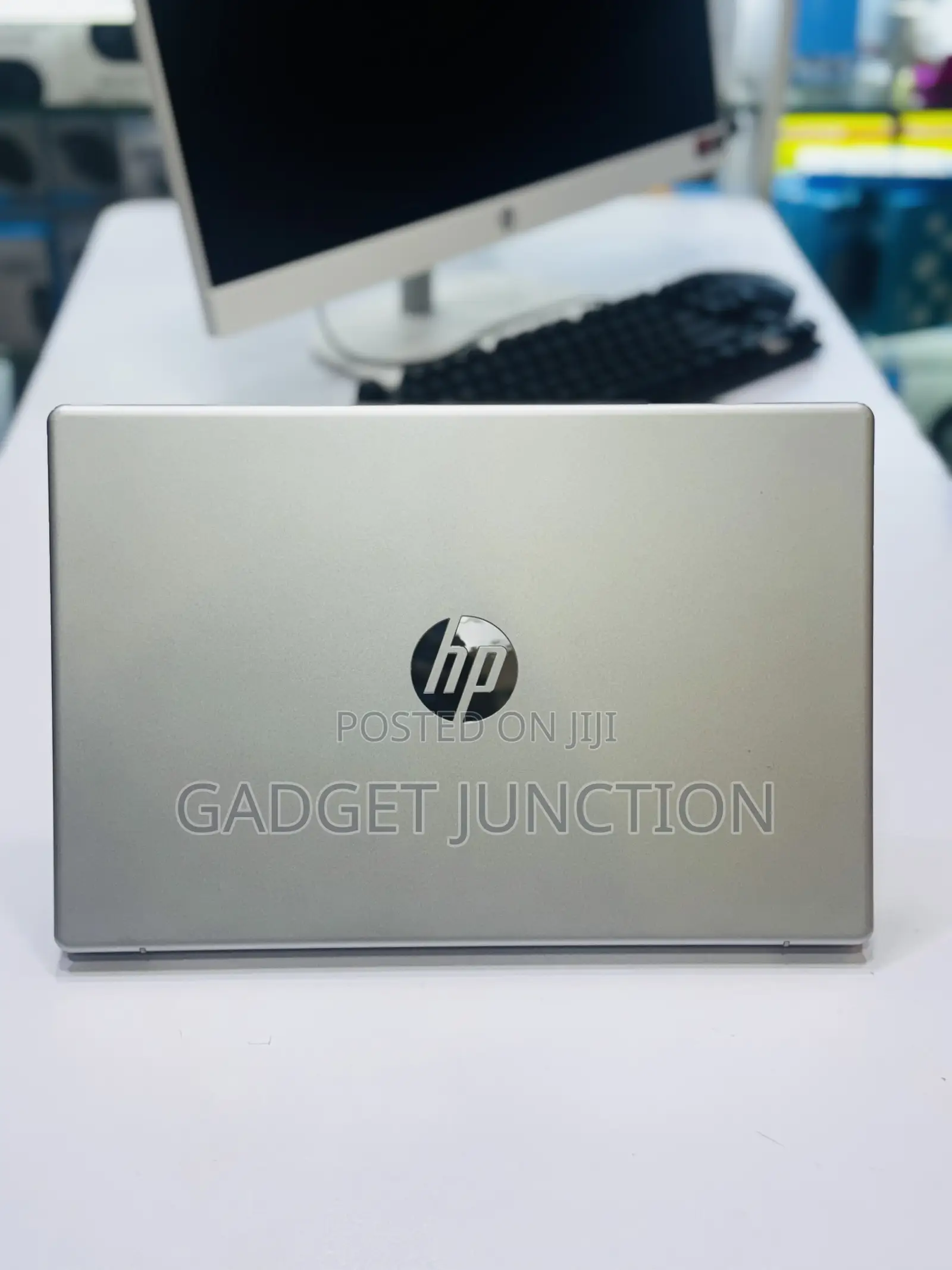 New Laptop HP 14-ep0063 16GB Intel Core 7 SSD 512GB