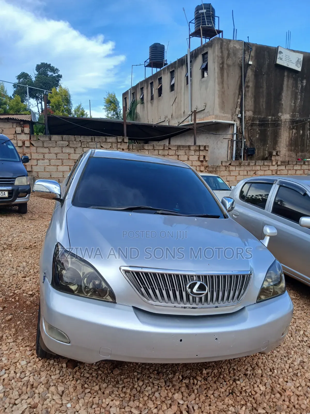 Toyota Harrier 2.4 4WD 2011 Silver