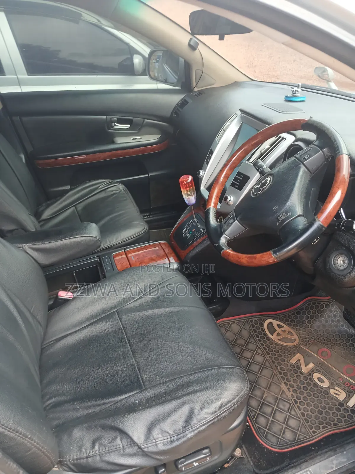 Toyota Harrier 2.4 4WD 2011 Silver
