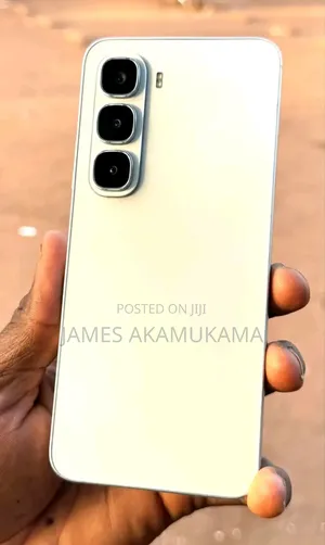 New Infinix Hot 60 Pro+ 128 GB Silver