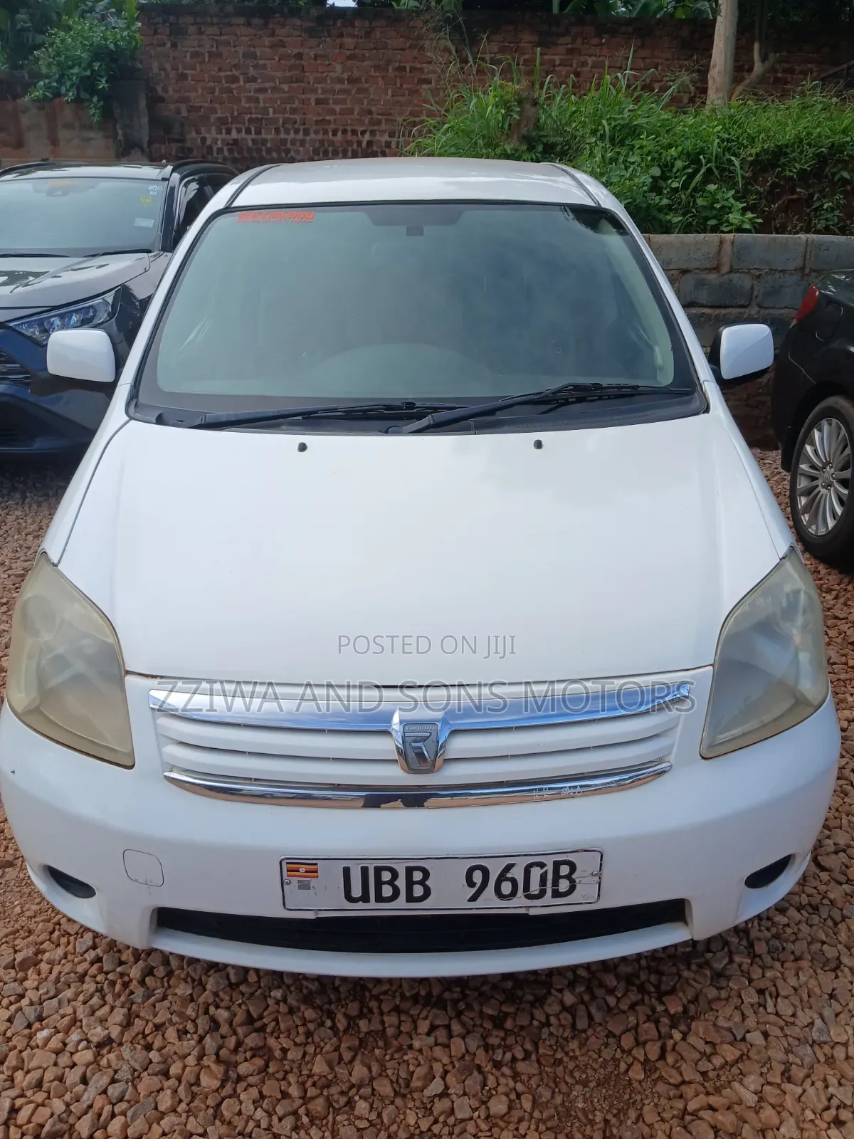 Toyota Raum 1.5 AWD 2007 White