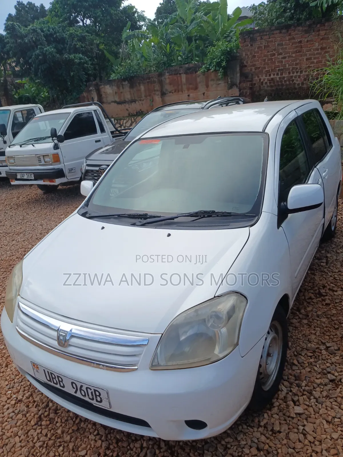 Toyota Raum 1.5 AWD 2007 White