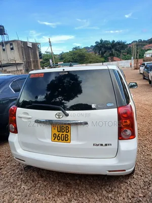 Toyota Raum 1.5 AWD 2007 White