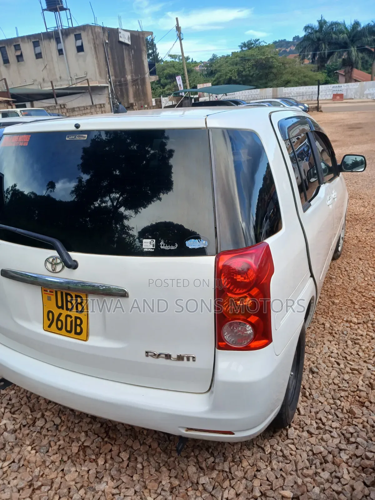 Toyota Raum 1.5 AWD 2007 White