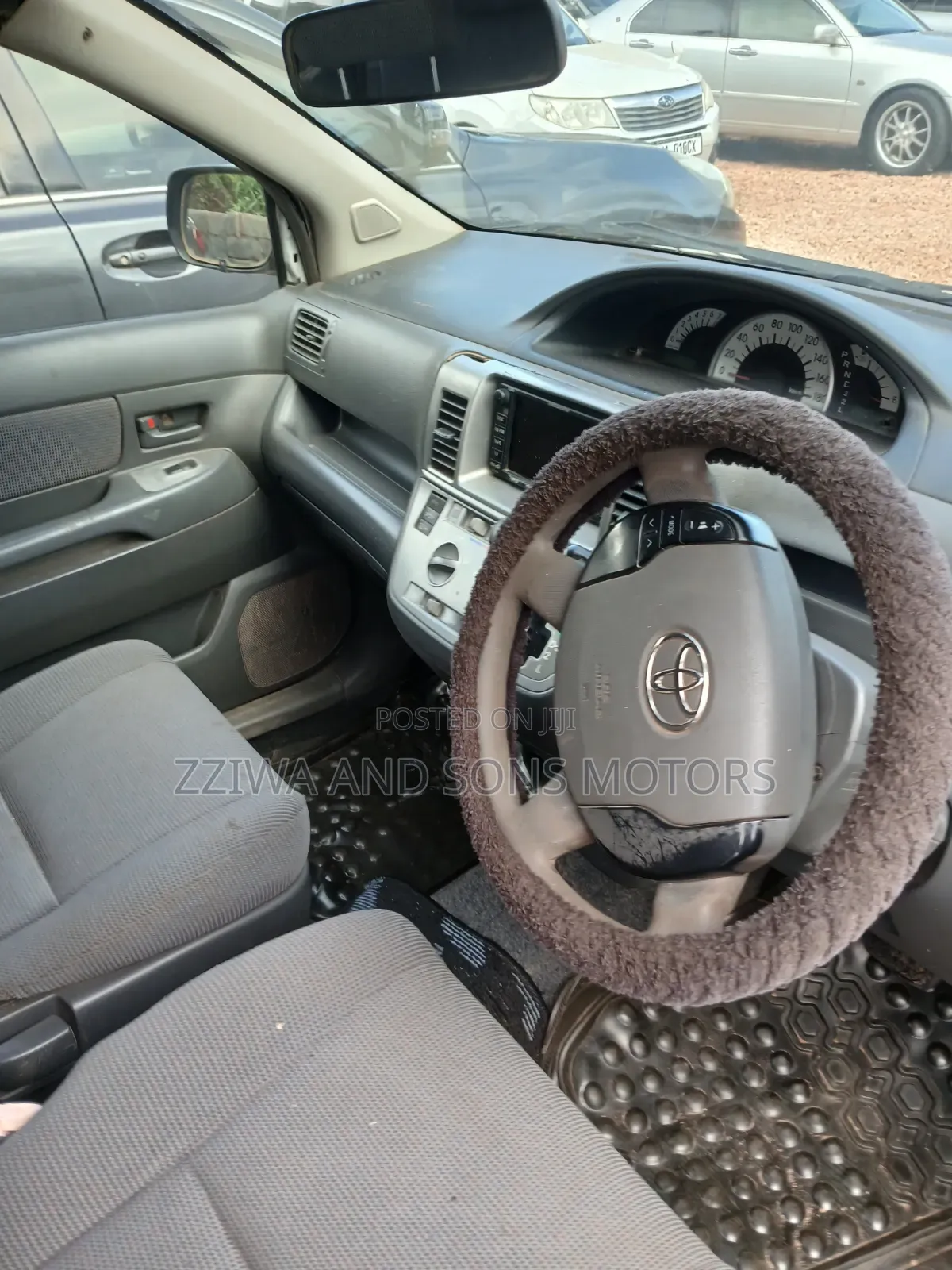 Toyota Raum 1.5 AWD 2007 White