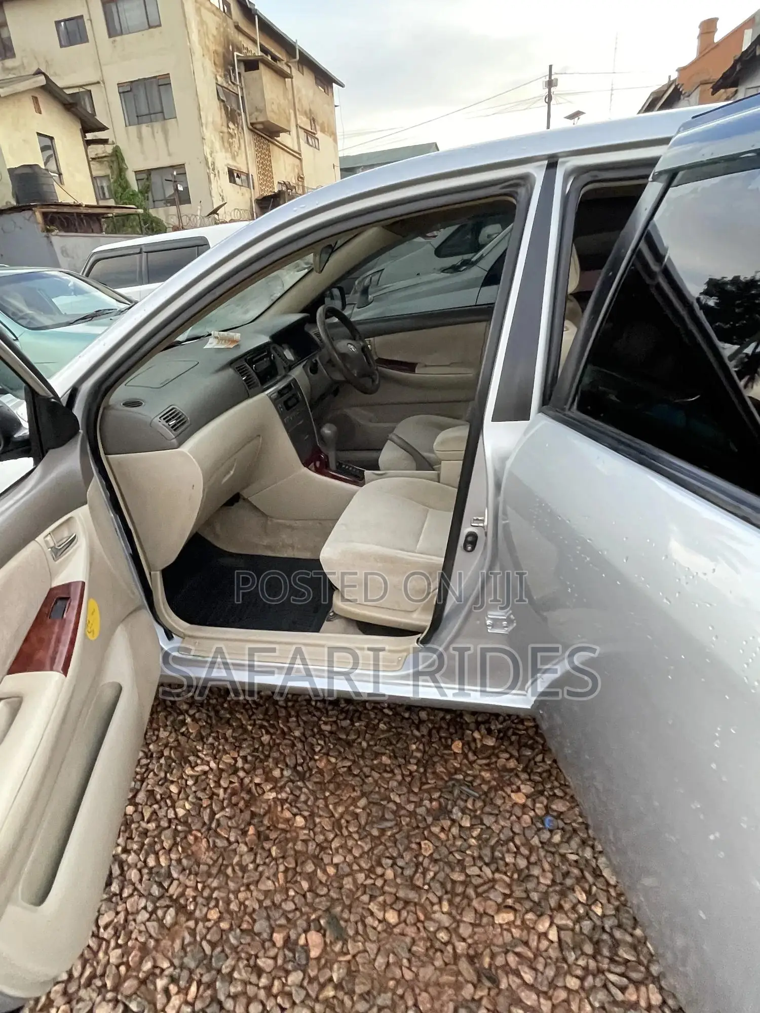 Toyota Corolla 2004 Silver