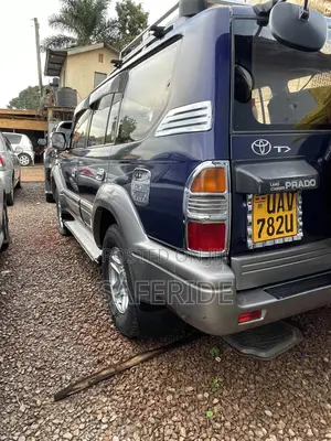 Toyota Land Cruiser Prado 2002 Blue