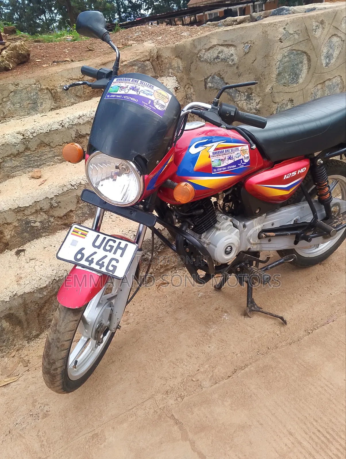 Bajaj Boxer 125 2024 Red