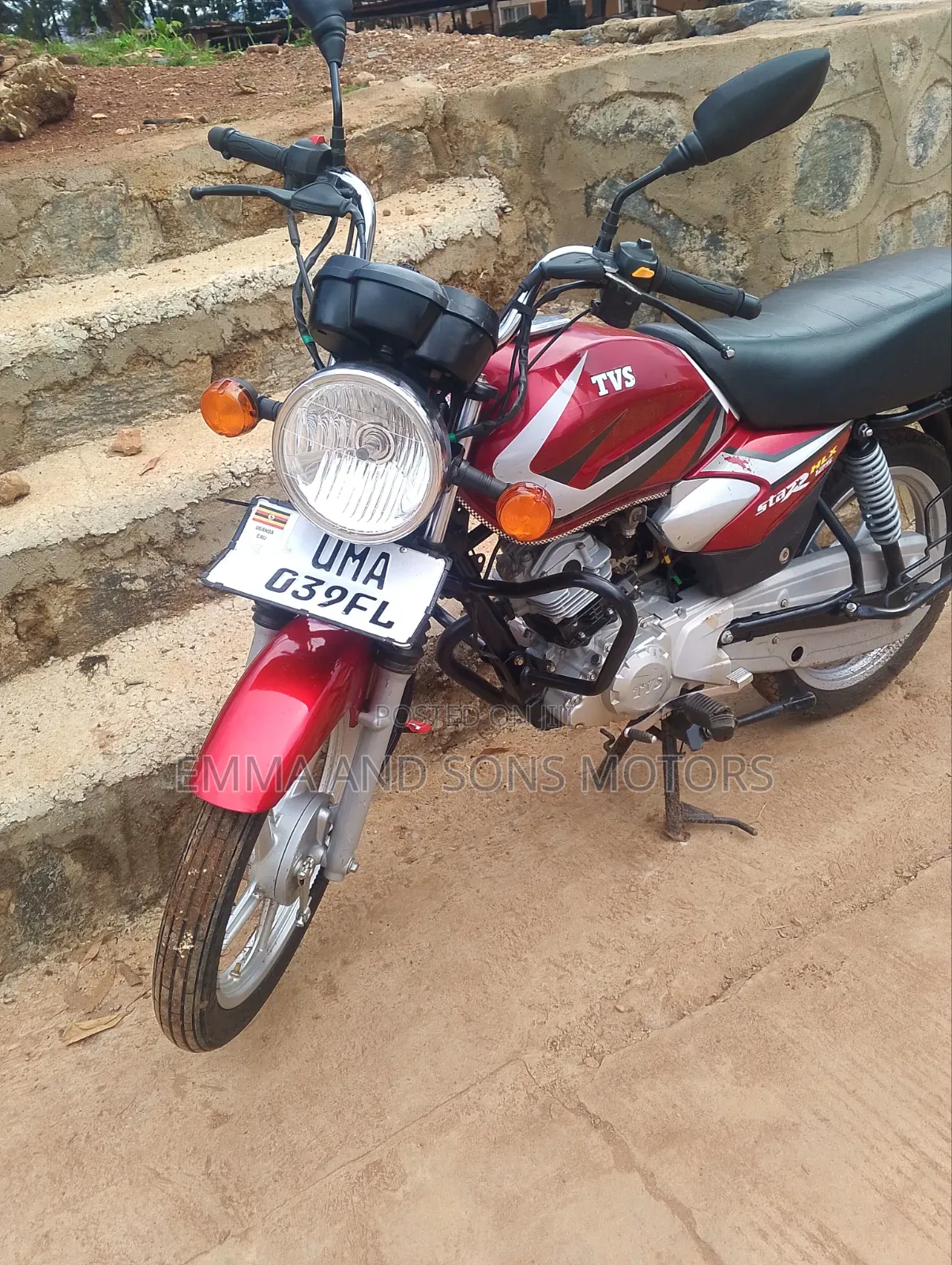 TVS HLX 125 2025 Red