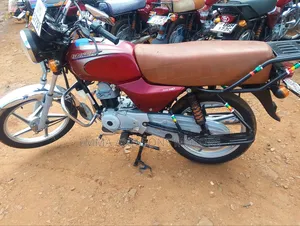 TVS HLX 125 2025 Red
