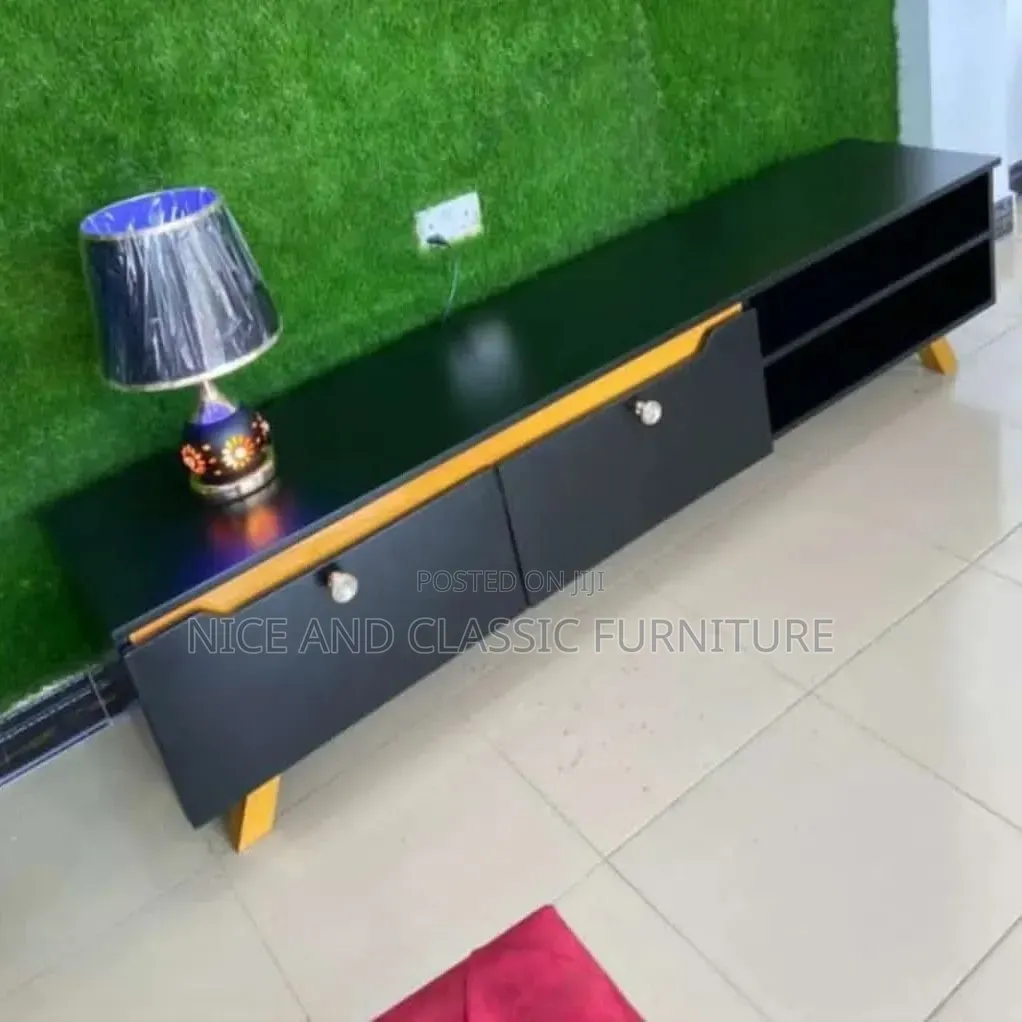 Modern Tvstand