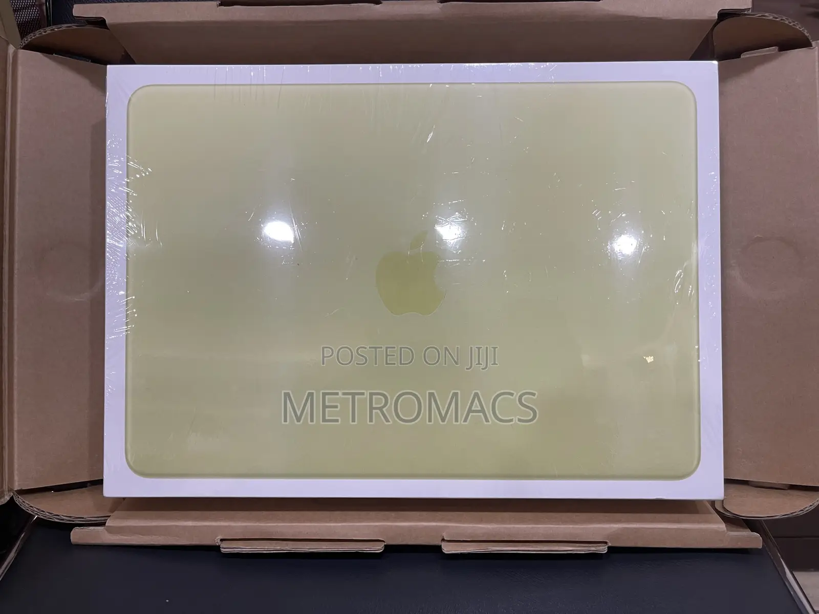 New Laptop Apple MacBook Neo 2026 8GB Apple M1 SSD 512GB