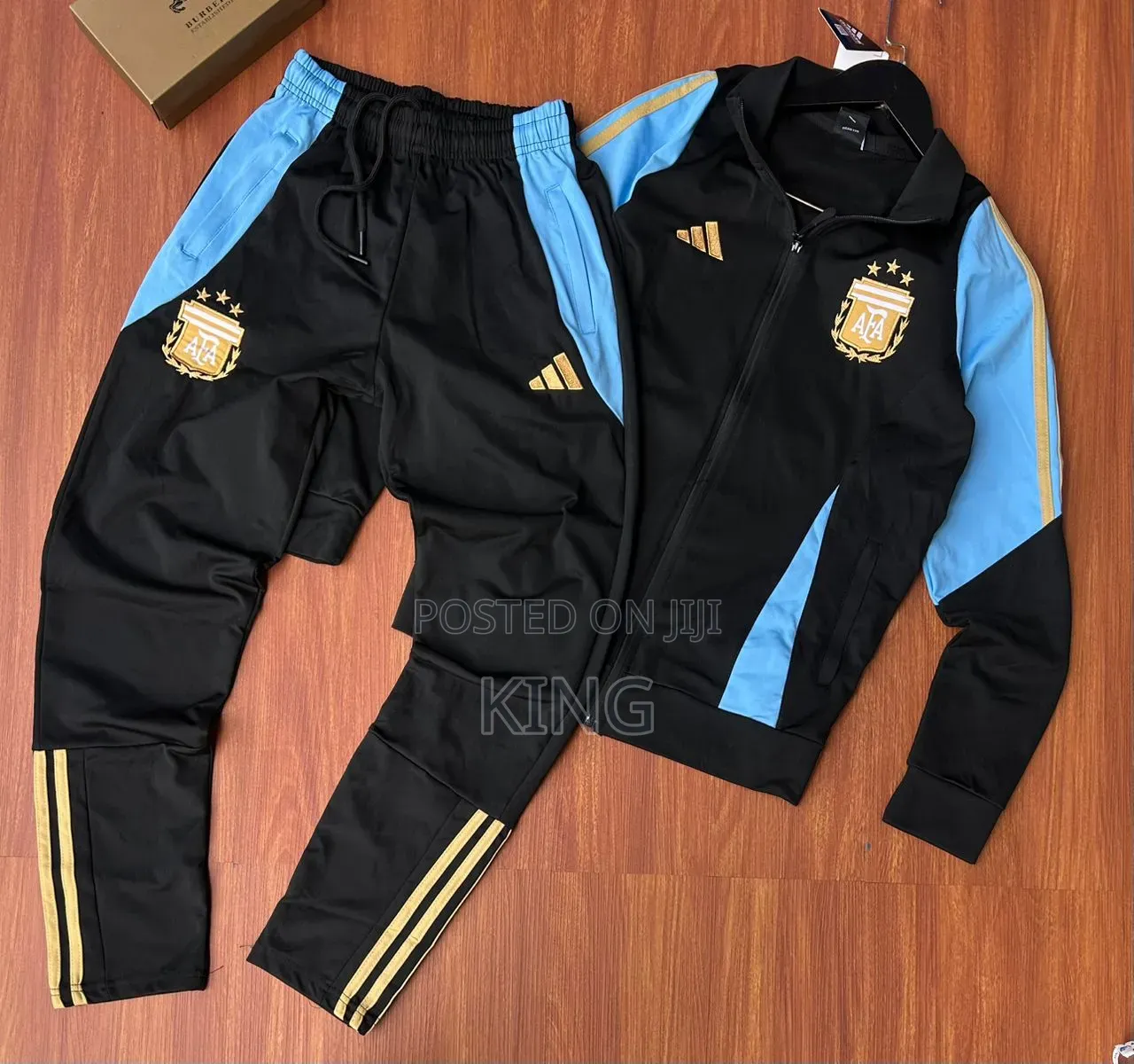 Adidas Liverpool, Arsenal, Real Madrid, Argentina, Juventus Tracksuit