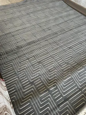 Executive Vip Center Carpets. Large Size.2 X 3 Metres.( Gray)