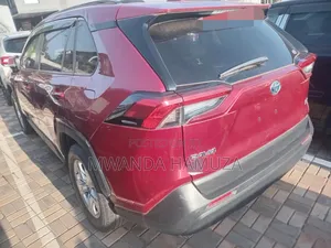 Toyota RAV4 2020 Maroon
