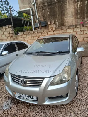 Toyota Blade 2005 Silver