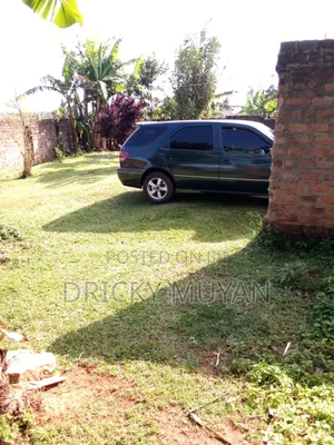 Toyota Vista 2000 Green