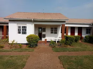 Commercial House for Rent