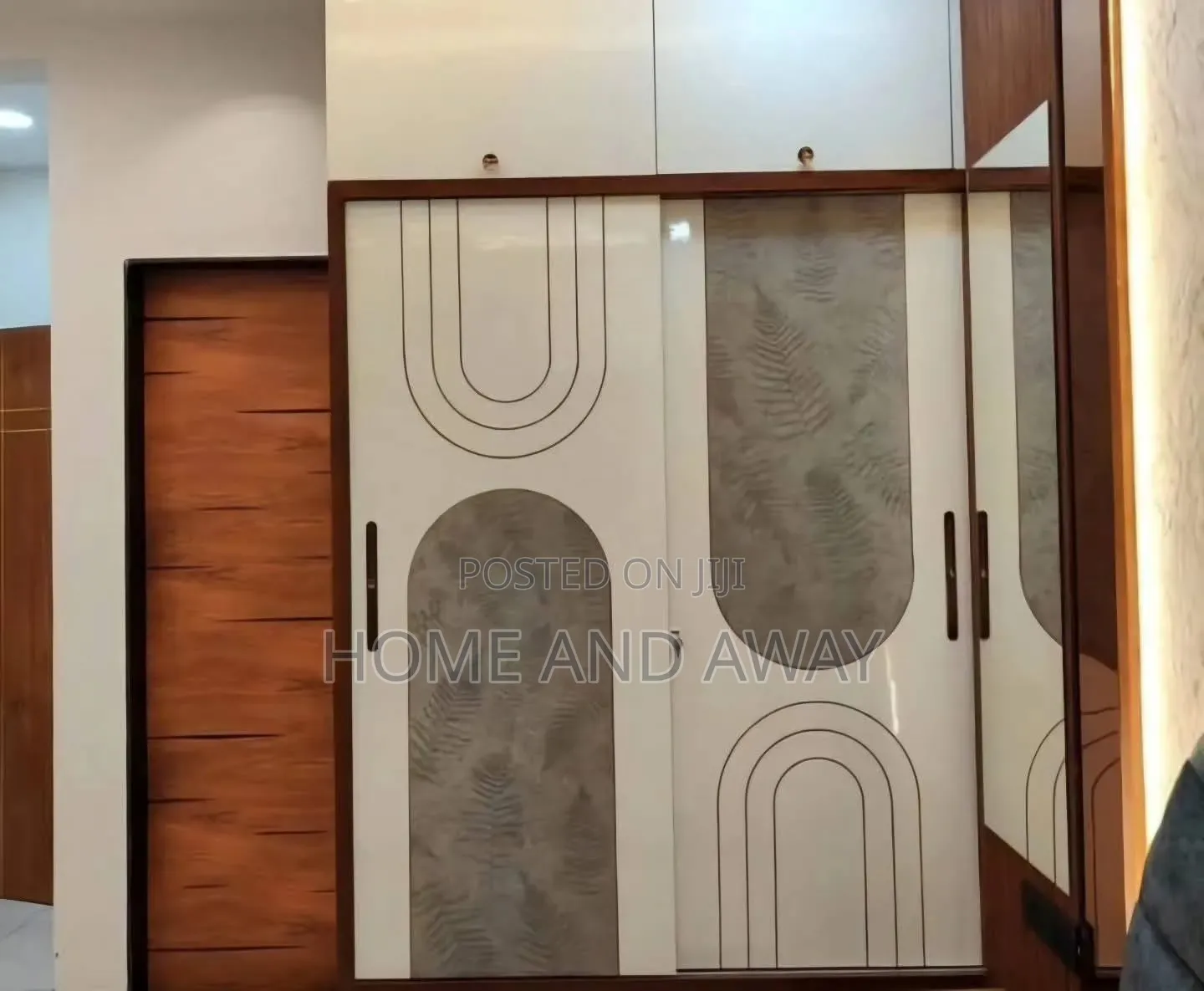 Indian Wardrobes in Any Colour From 1,000,000/-