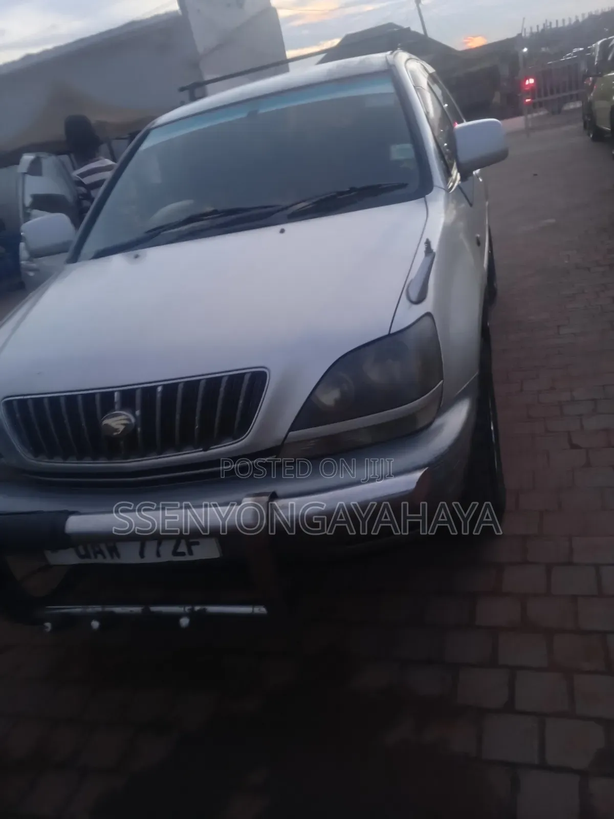 Toyota Harrier 2005 Silver