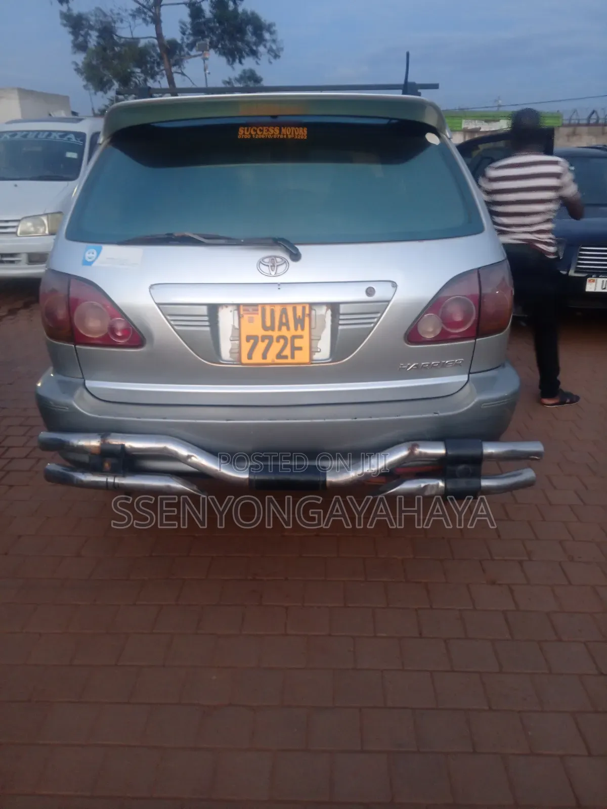Toyota Harrier 2005 Silver