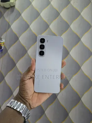 Infinix Hot 60i 256 GB White