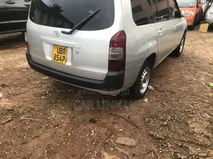 Toyota Probox 2007 White
