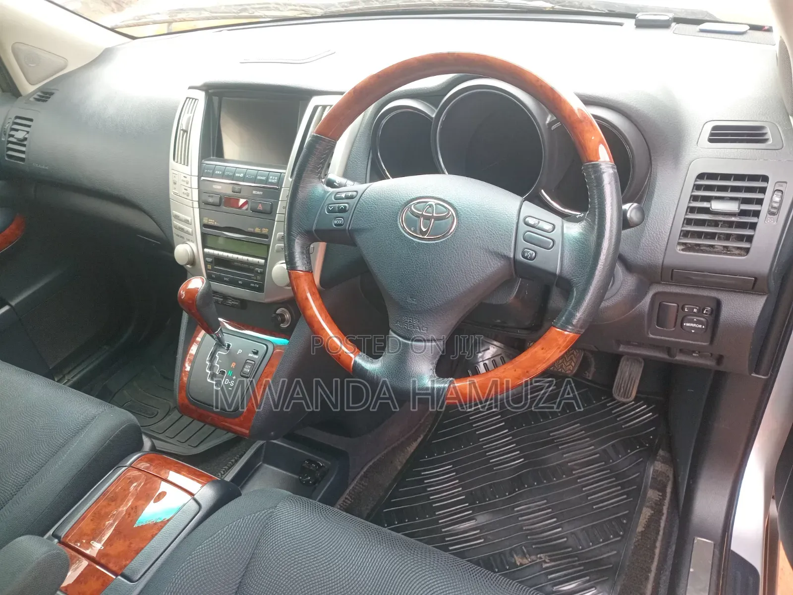 Toyota Harrier 2011 White