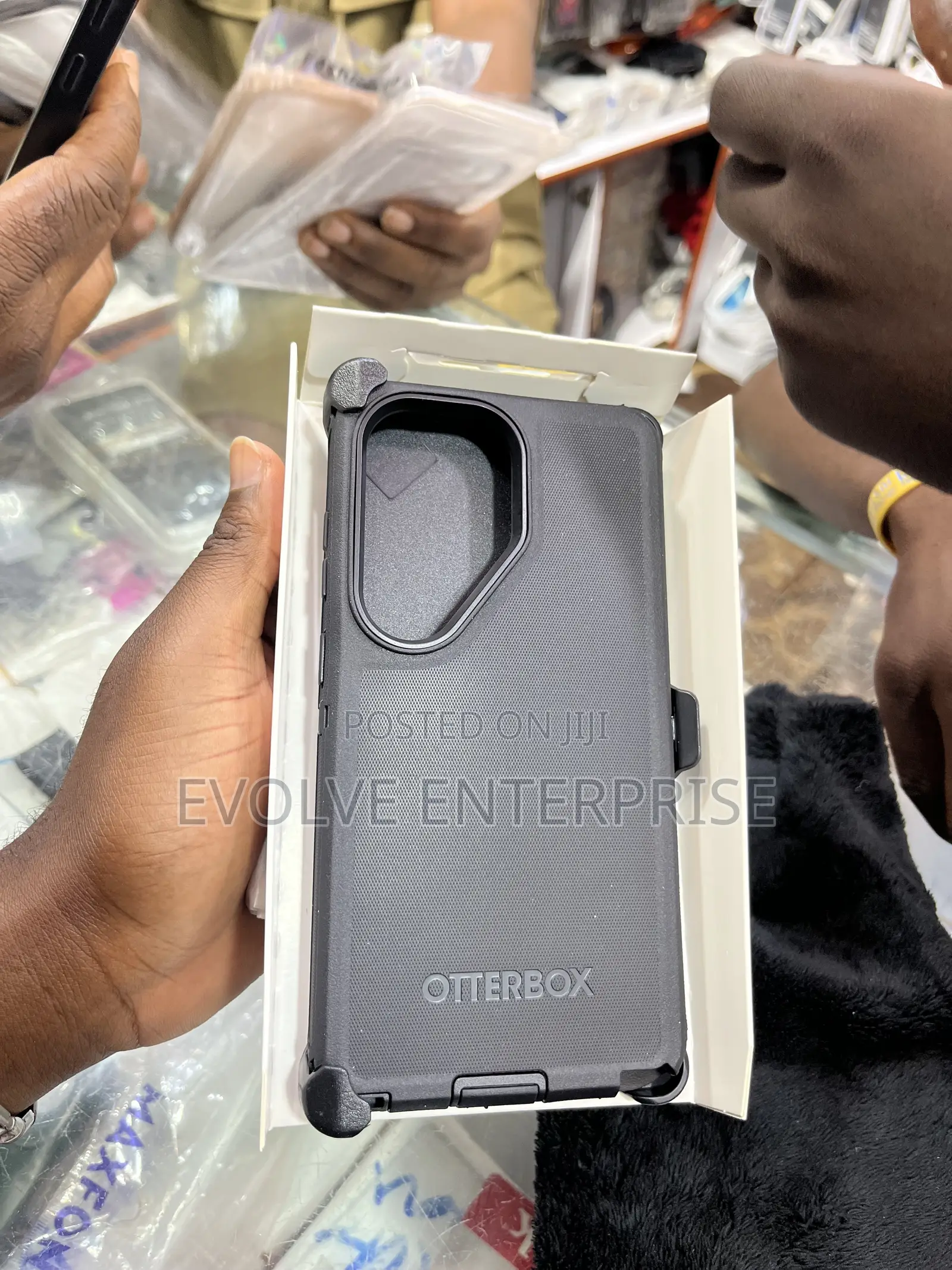 Otterbox S26 Ultra Armoured Cover
