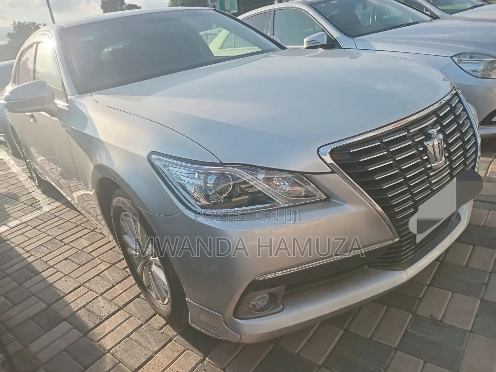 Toyota Crown 2014 Silver