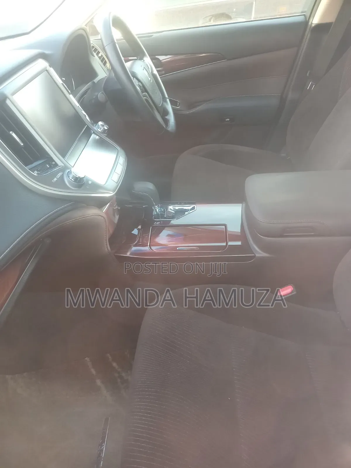 Toyota Crown 2014 Silver