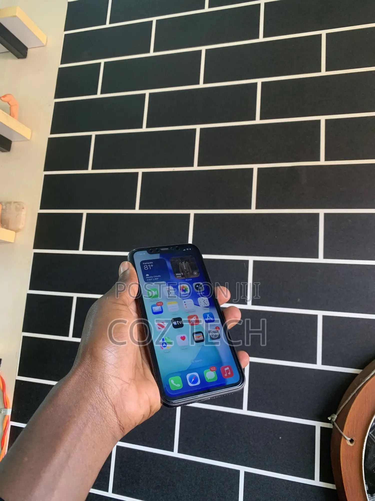 Apple iPhone 11 64 GB Black