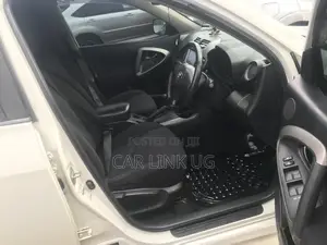 Toyota RAV4 2008 White