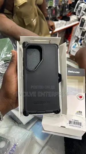 Otterbox S26 Ultra Armoured Cover