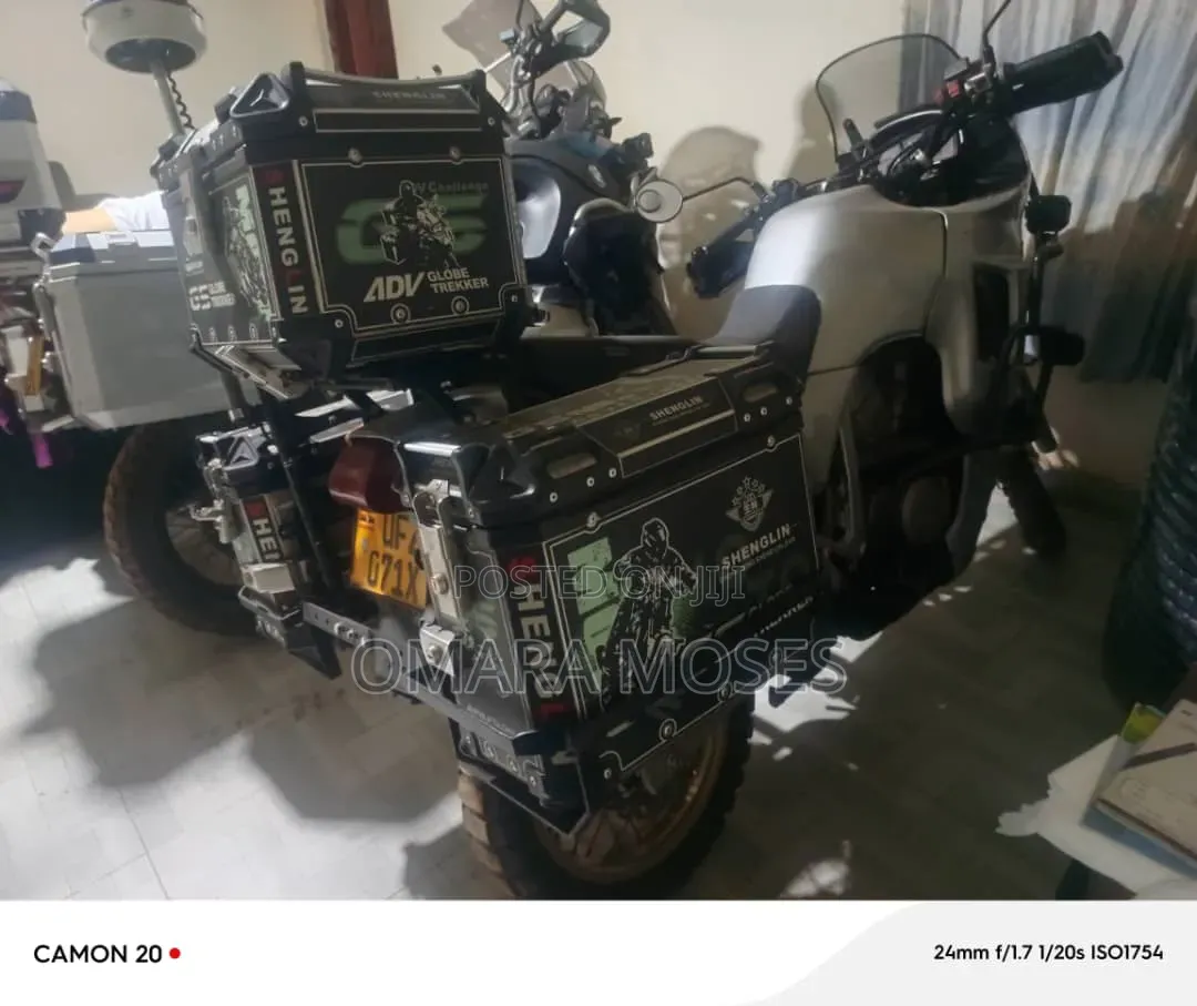 Honda 2008 Silver