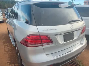 Mercedes-Benz GLE-Class 2018 Silver