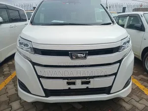 Toyota Noah 2016 White