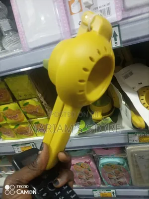 Manual Citrus Squeezer Plastic