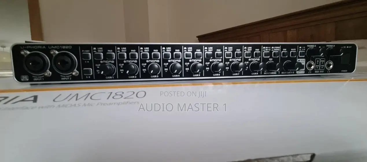 Behringer 18i20 Audio Interface