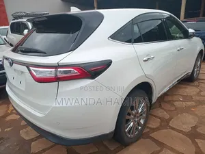 Toyota Harrier 2017 White