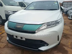Toyota Harrier 2017 White