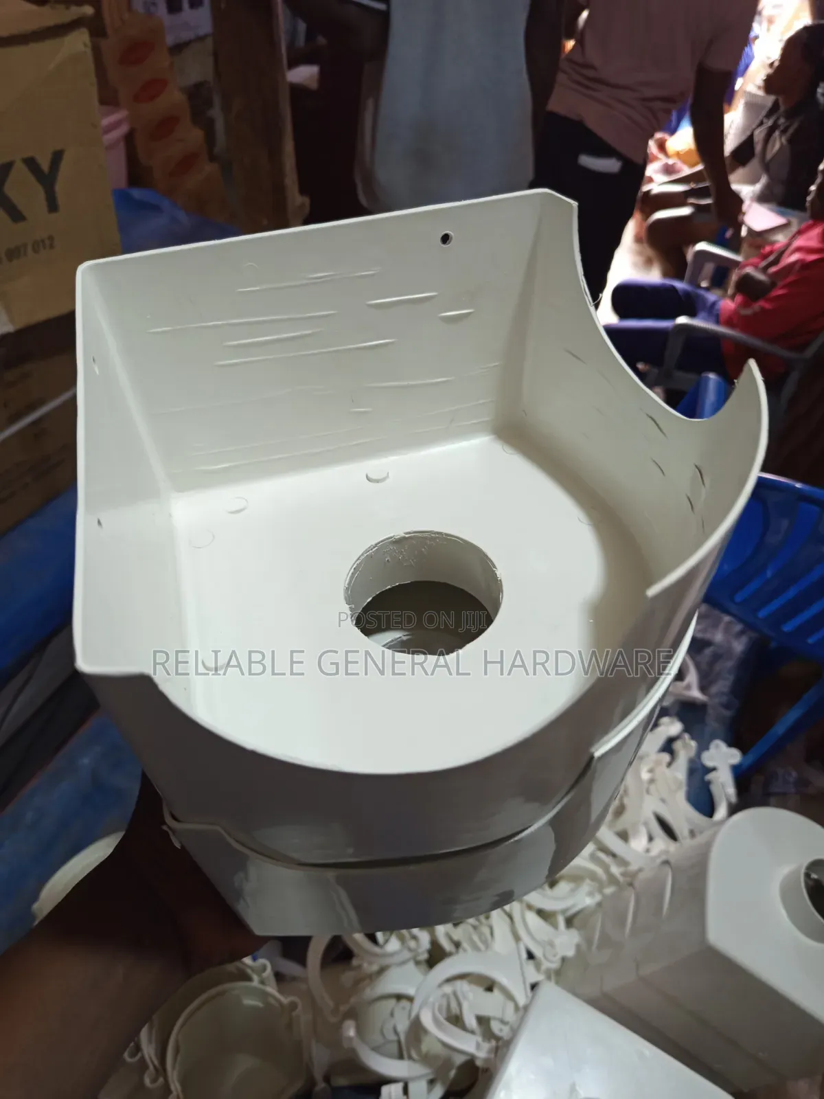 Plastic Water Box Valley Box