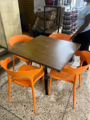 Restaurant Set for 4people