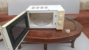 Microwave Oven