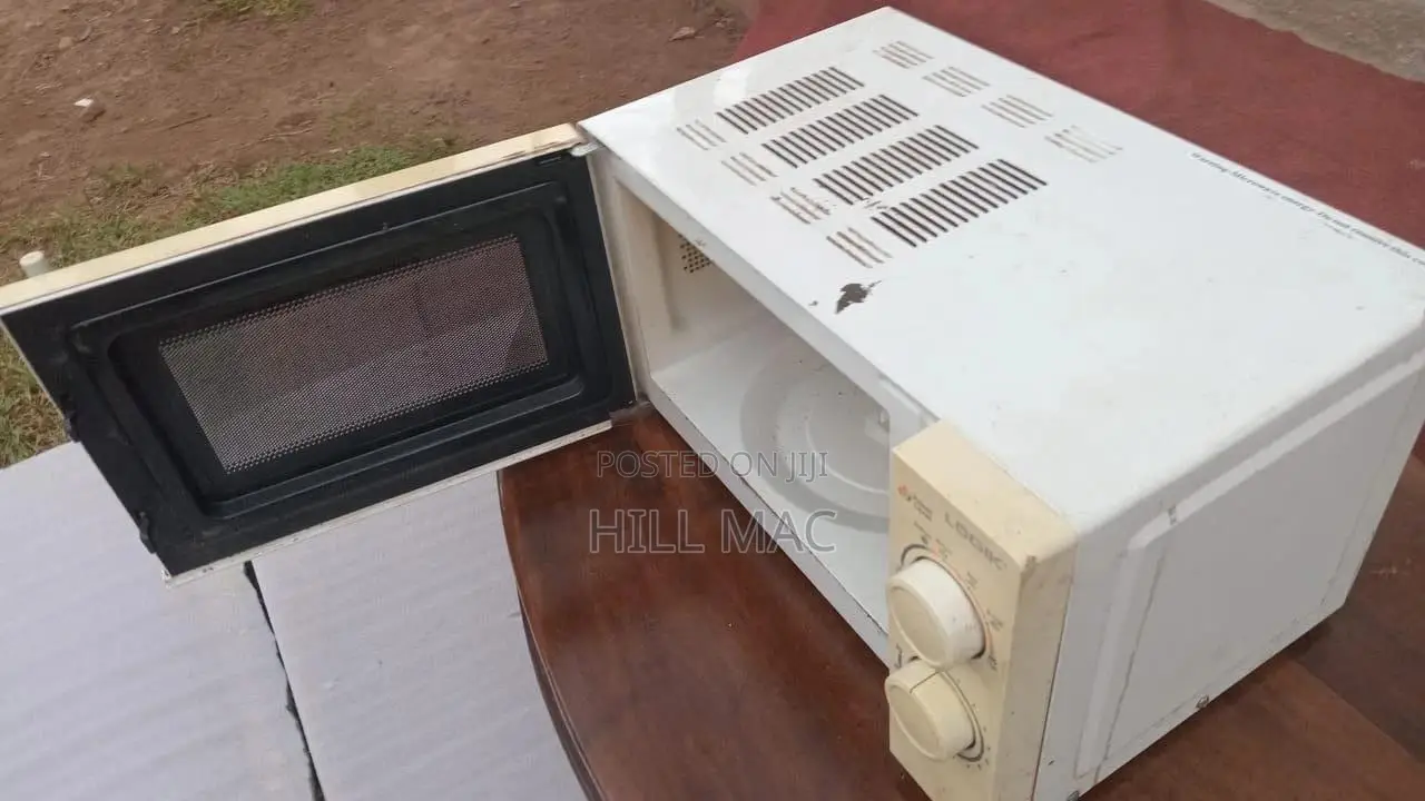 Microwave Oven